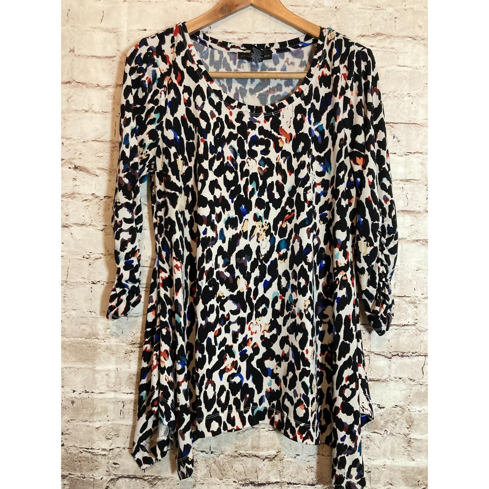 Grace Elements Top Womens Medium Asymmetric Hem Cheetah Leopard Stretch Flowy‎